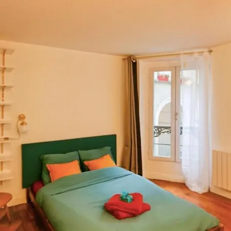 Apt for 2 near Bassin de la Villette Appartement *